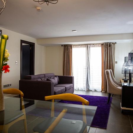 Boun'S Hotel Yaounde Bagian luar foto